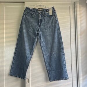 Abercrombie & Fitch Relaxed Fit Blue Jeans